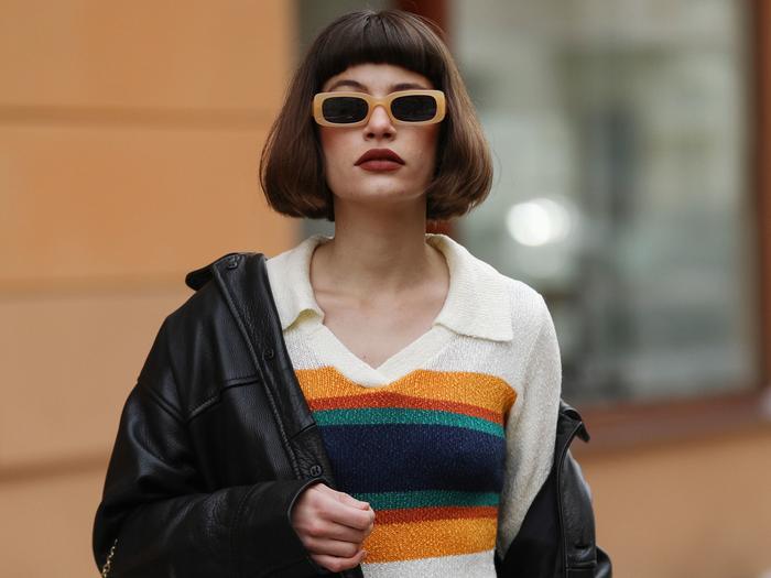 10 looks groovy que le darán un toque retro y cool a tu estilo