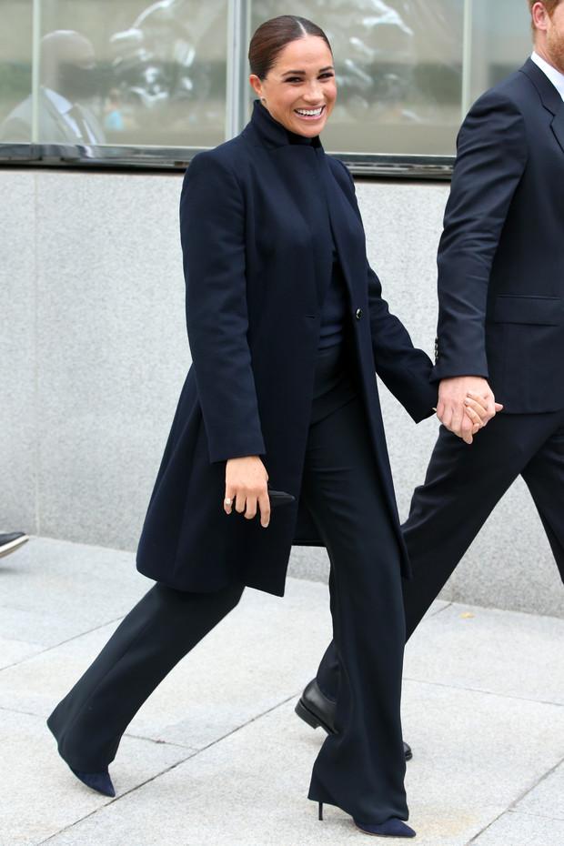 This is how the style of the new Meghan Markle: eternal trend and work classic coats 