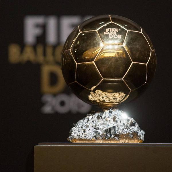 Ballon d'or en direct: Le patron de France Football se défend face aux polémiques 