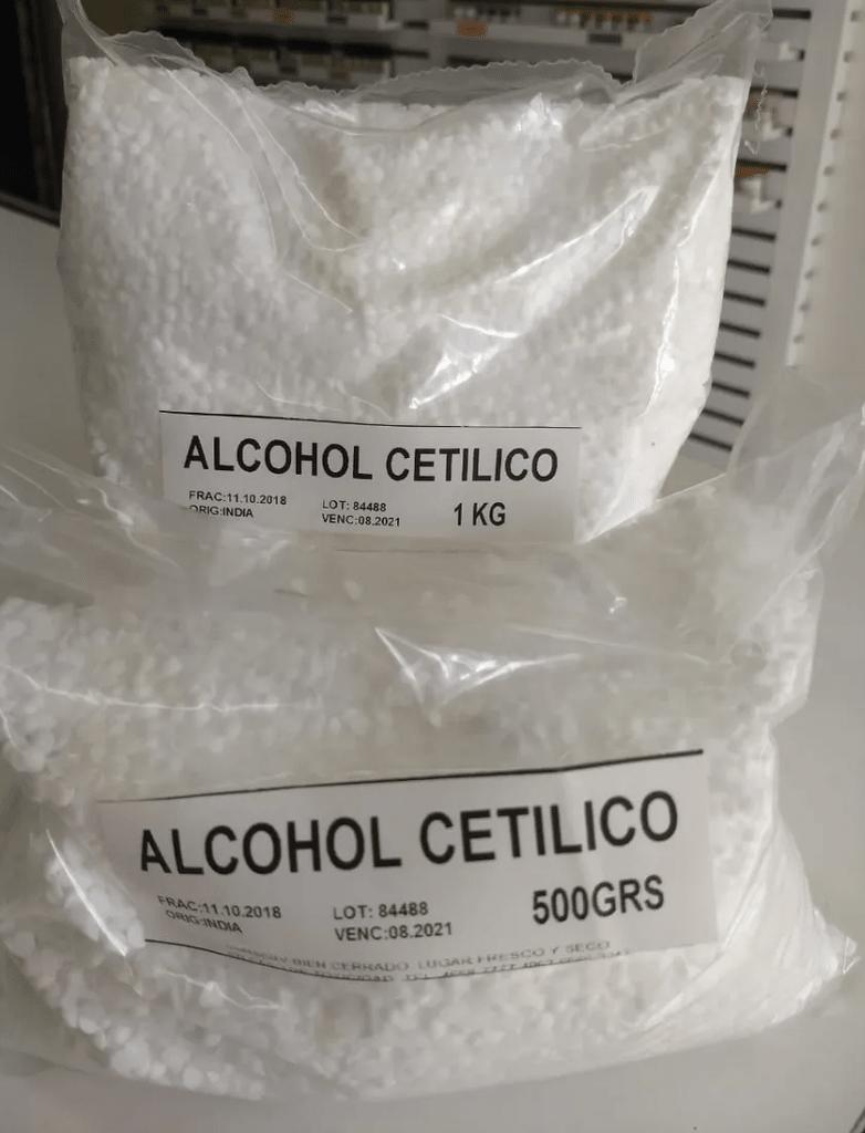 Qué es el alcohol cetílico y por qué está en las cremas hidratantes 
