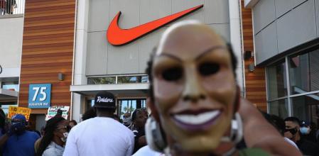 Nike joins death protest by George Floyd 