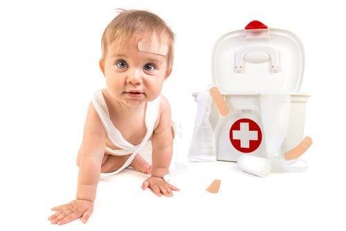 ¿Conoces la importancia de tener un botiquín de primeros auxilios en tu hogar?
