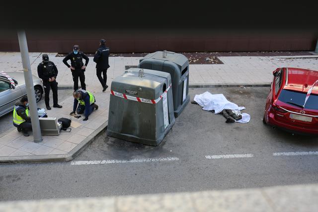Un manto de silencio cubre la muerte de Issa Munkaila, abatido en Madrid por disparos de la policía