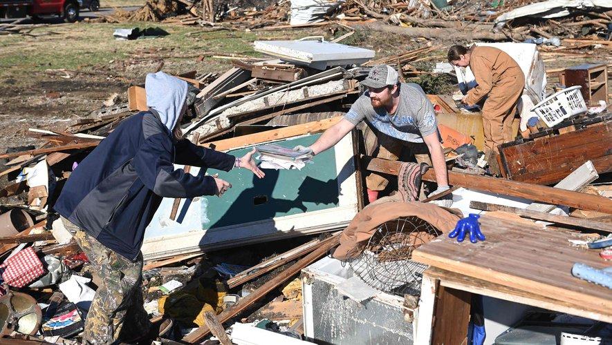 États-Unis : emportée par les violentes tornades, la photo de famille est retrouvée 200 kilomètres plus loin