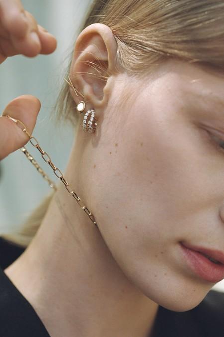 Zara estrena nueva colección de joyas minimalistas y asequibles 