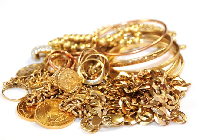 They assure that it is a good time to sell gold garments