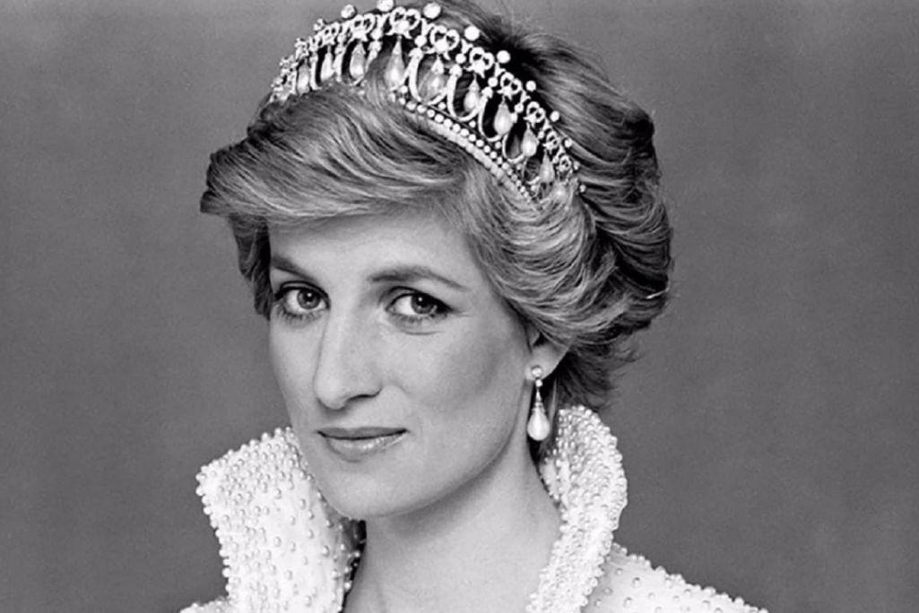 Por qué el mundo de la moda todavía mira a la princesa Diana