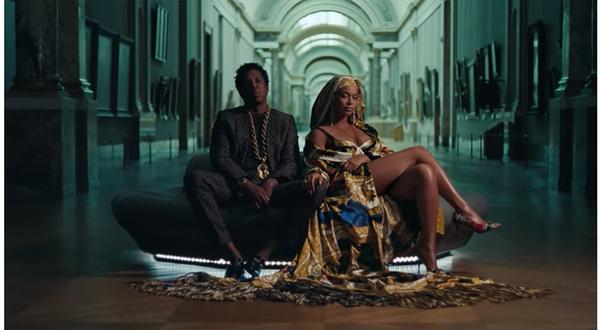 Los nueve looks de Beyoncé en su último videoclip, a análisis 