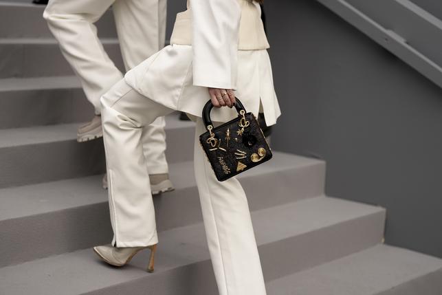 Luxury mini bags, the trend you will want to have