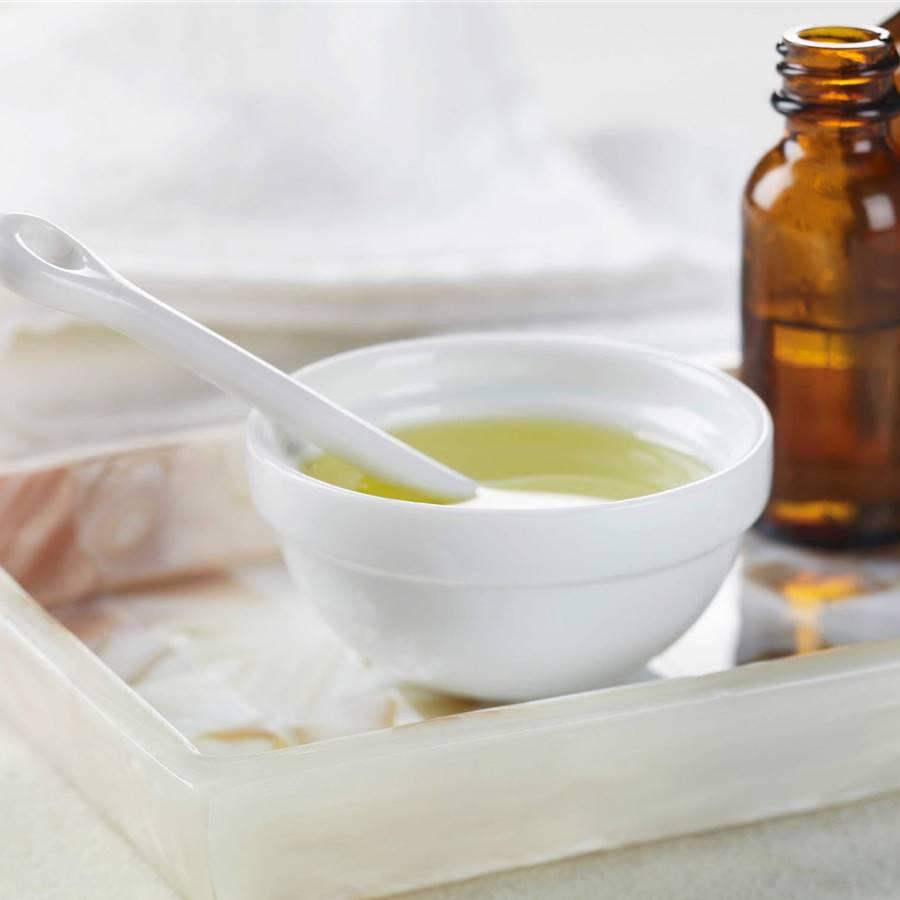 21 usos que no conocías del aceite de árbol de té en casa