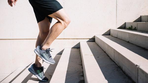 What to put in shoes to remove bad odor: meet the shoe dryer