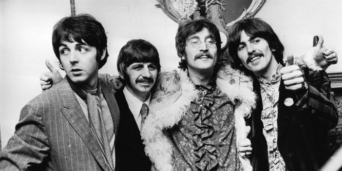 Paul McCartney reclama el control de los derechos de los Beatles a Sony 