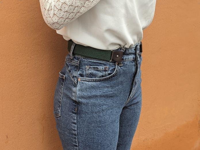 This belt without buckle adapts to all morphologies
