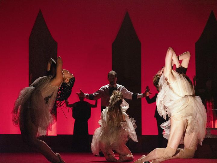 Reindeer.Red Waters, an opera of Keren Ann and Bardi Jóhannsson