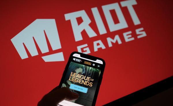 Riot Games to pay 0m in discrimination case 
