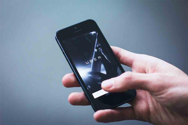 Uber or Cabify? Pros and cons of each Uber Cabify service 