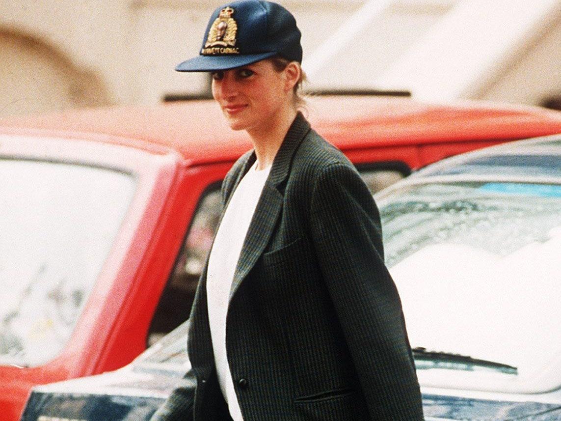 En matière de mode, Lady Diana était avant-gardiste… La preuve en 7 tendances 
