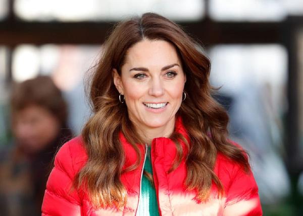 The relevance of the new photos of Kate Middleton, told by five experts