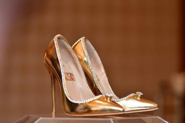 En Dubái se ofertan zapatos con incrustaciones de diamantes por 17 millones de dólares 