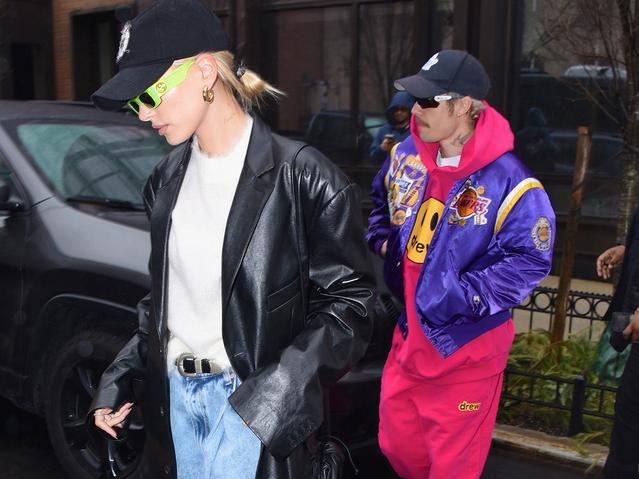 Justin Bieber y Hailey: 11 looks con los que aprender a vestirse como las parejas populares