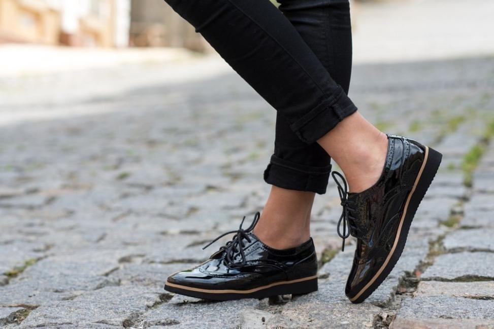 Tips para agrandar los zapatos según el material – Nexofin 