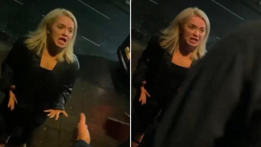 Una modelo se enfrenta a una investigación policial después de ser grabada gritando insultos racistas al portero asiático de un club nocturno