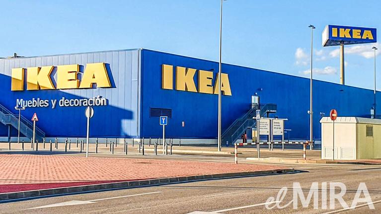 Ikea competes with El Corte Inglés by launching the essential product on any trip