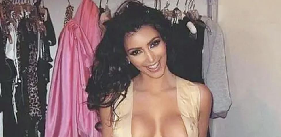 H&M vende el truco de Kim Kardashian para llevar prendas con la espalda descubierta
