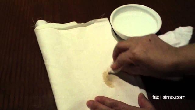 Cómo limpiar manchas de café