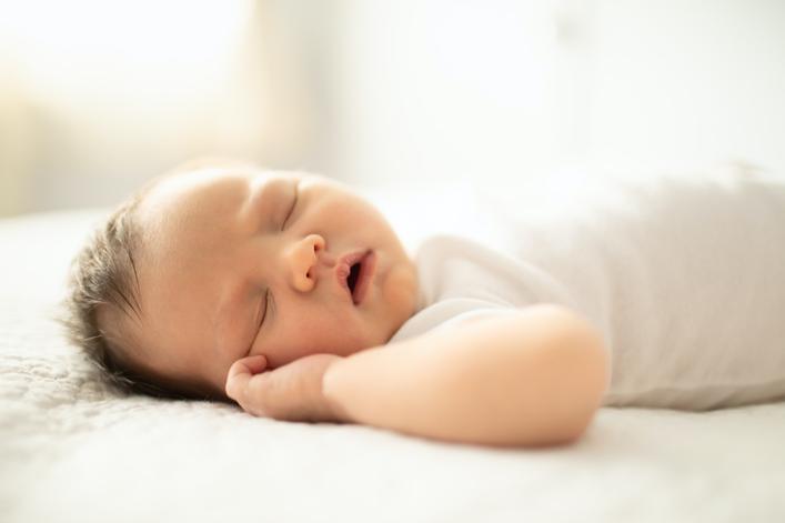 Les règles d'or pour coucher bébé | PARENTS.fr 