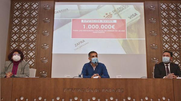 Para familias vulnerables de la provincia de Badajoz, 10.000 tarjetas de 100 euros