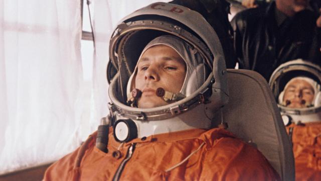 Pourquoi la combinaison spatiale de Gagarine ne devait-elle pas apparaître sur les photos? 