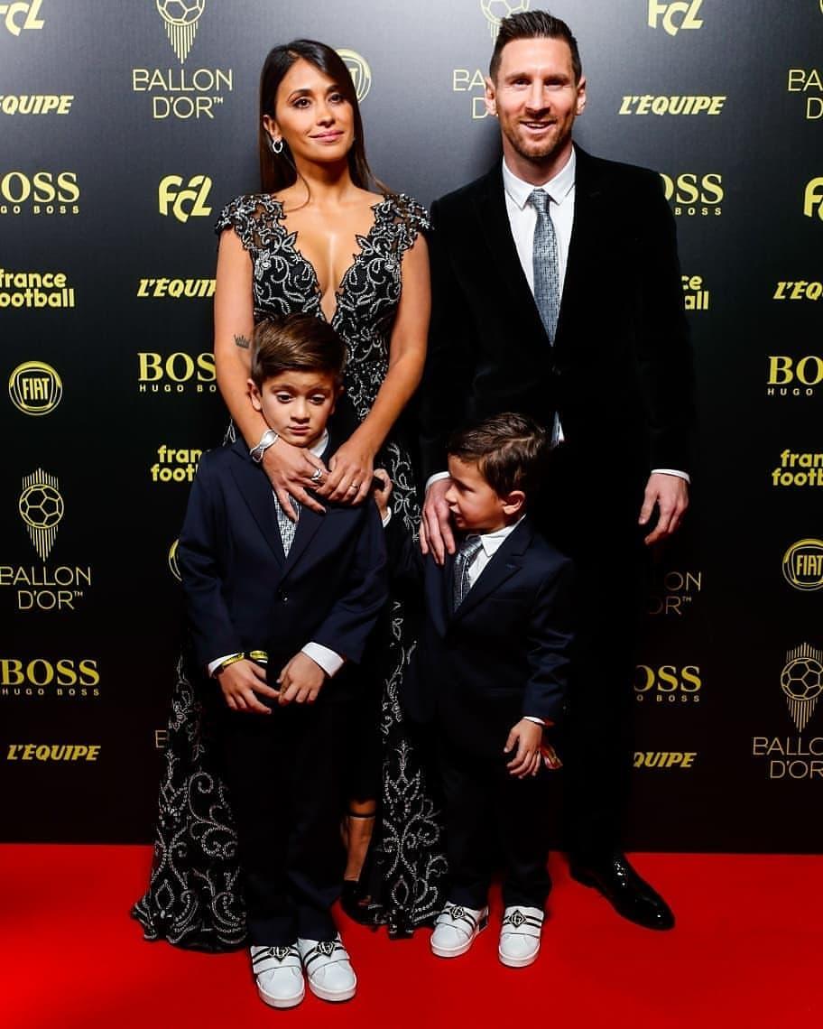 Ropa fashion para nenes y 8 supermercados en Rosario: los negocios millonarios de los Roccuzzo, los suegros de Messi 