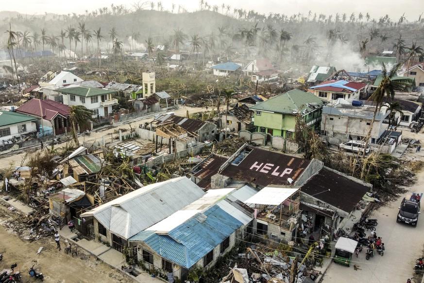 Philippines : le bilan du typhon Rai s'alourdit à 388 morts