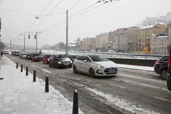 Faut-il laver sa voiture en hiver ? 