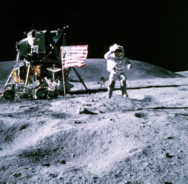 BBC: ¿Por qué ahora todos quieren ir a la Luna como en la época de la Guerra Fría? 