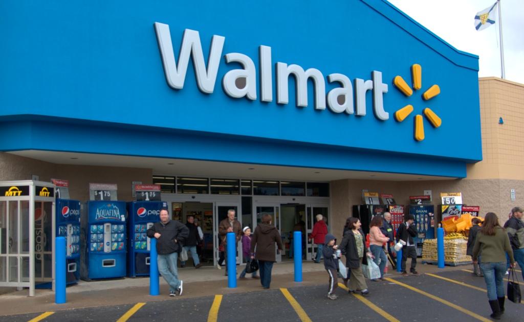 La marca Walmart se despide de Argentina: le cambian el nombre a los supermercados y así lucen ahora