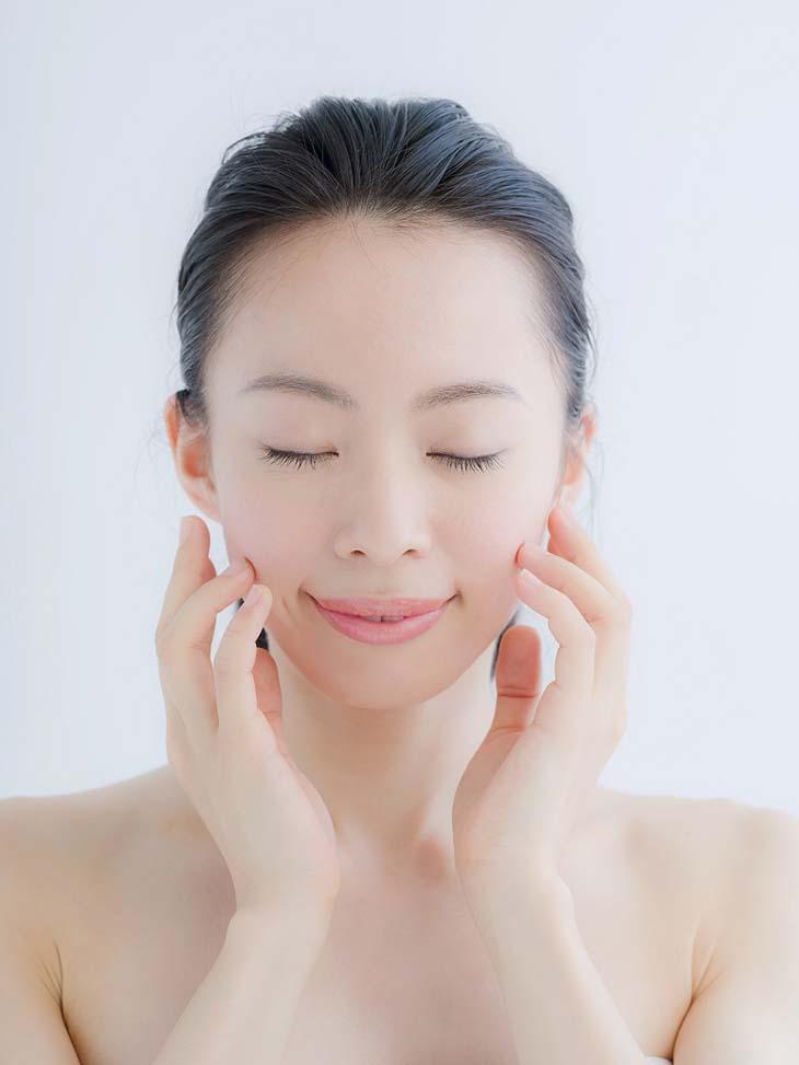 Voici le secret de beauté des japonaises pour rajeunir le visage en 5 minutes 