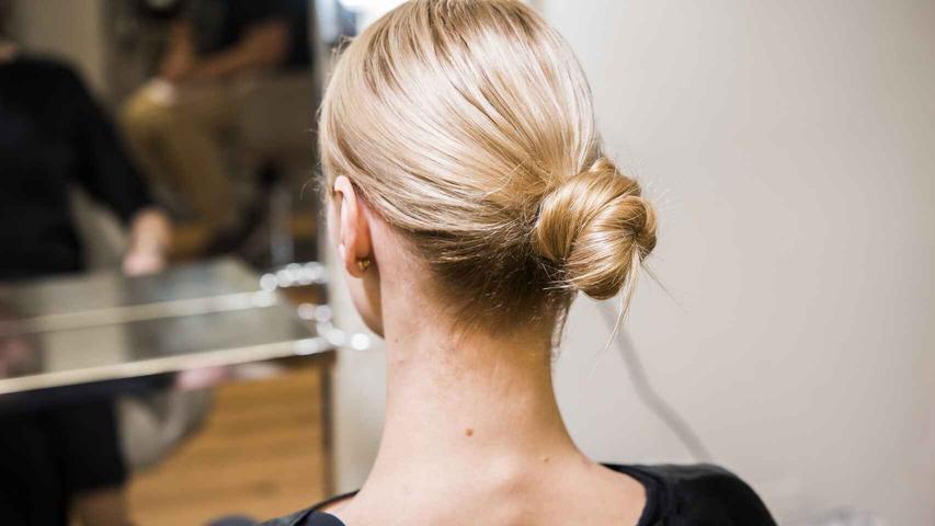 Heart Updos high, low, tousled and 'buns': there is a type of chignon for every occasion