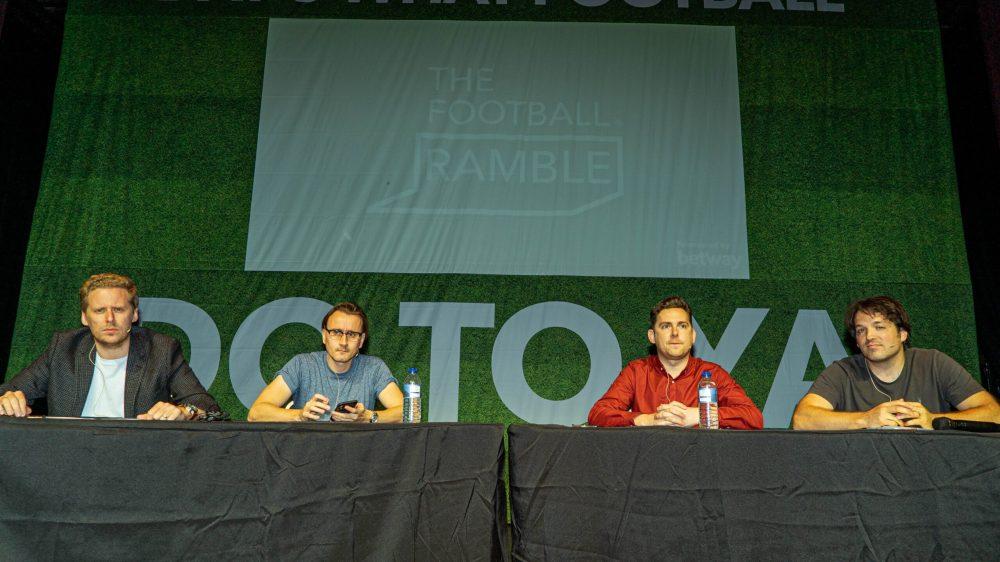 Pioneros del podcast sobre fútbol, The Football Ramble: de una cocina a llenar teatros 