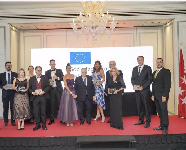 La Sociedad Europea de Fomento Social y Cultural concede el Premio Europeo al Liderazgo y Éxito Empresarial 2021 
