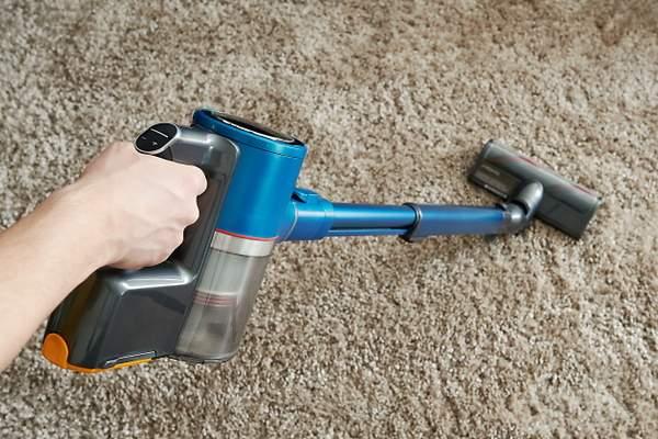 These are the best vacuum cleaners to clean the house and the price at which they are sold