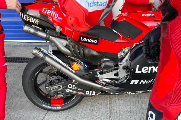 Ducati no descansa: el nuevo ingenio de Gigi Dall'Igna para la moto de MotoGP es un escape que han probado en Jerez