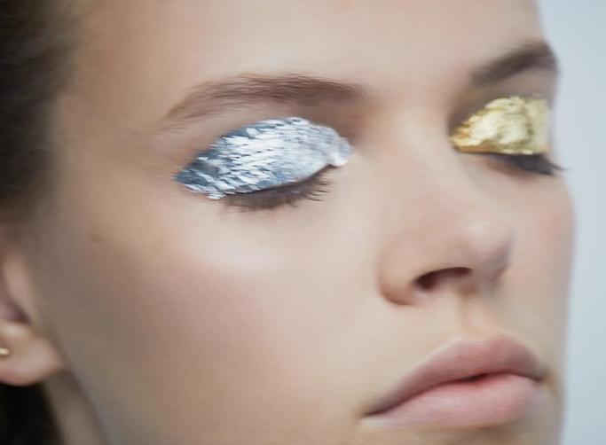 'Glitter boom', el maquillaje de Zara para brillar en Navidad 