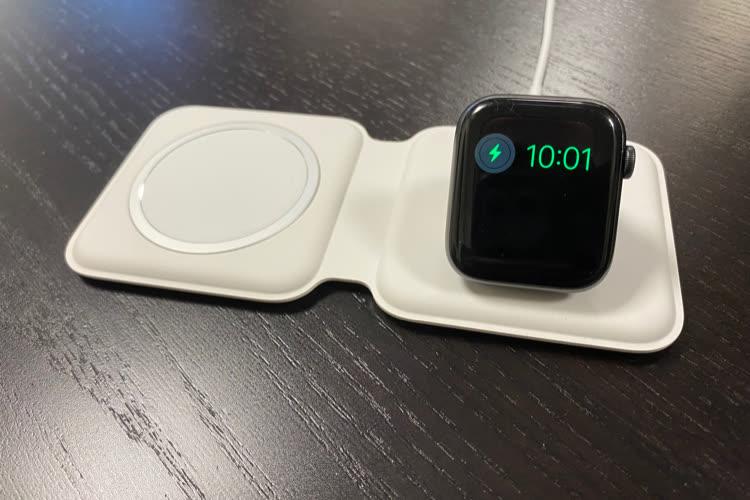 L'Apple Watch Series 7 peut recharger moins vite sur un ancien socle de charge | WatchGeneration 