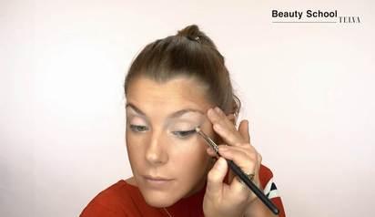 ¿ Cómo hacer un eyeliner difuminado? | Telva.com