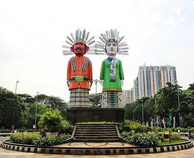 Tradition – Les Ondel-Ondel, symboles de Jakarta | lepetitjournal.com