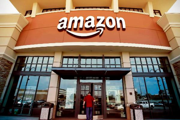 Amazon lanza su propia tienda física de ropa en un shopping: mirá cómo funcionará este local 