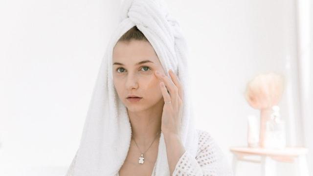 Egg mask, the secret in your cupboard for beautiful skin