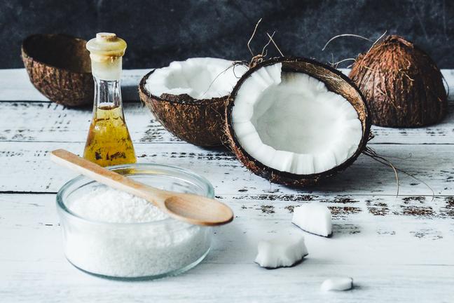Aprende a hacer aceite de coco totalmente natural desde la comodidad de tu casa